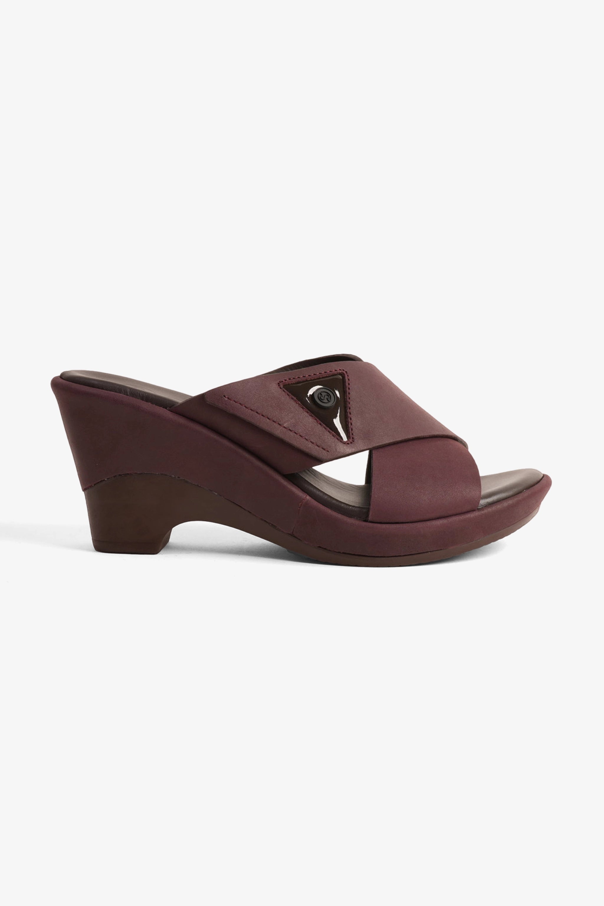 COMFORT PLUS LEATHER CROSS-STRAP WOMENS SLIDE SANDALS BROWN - Seventy7