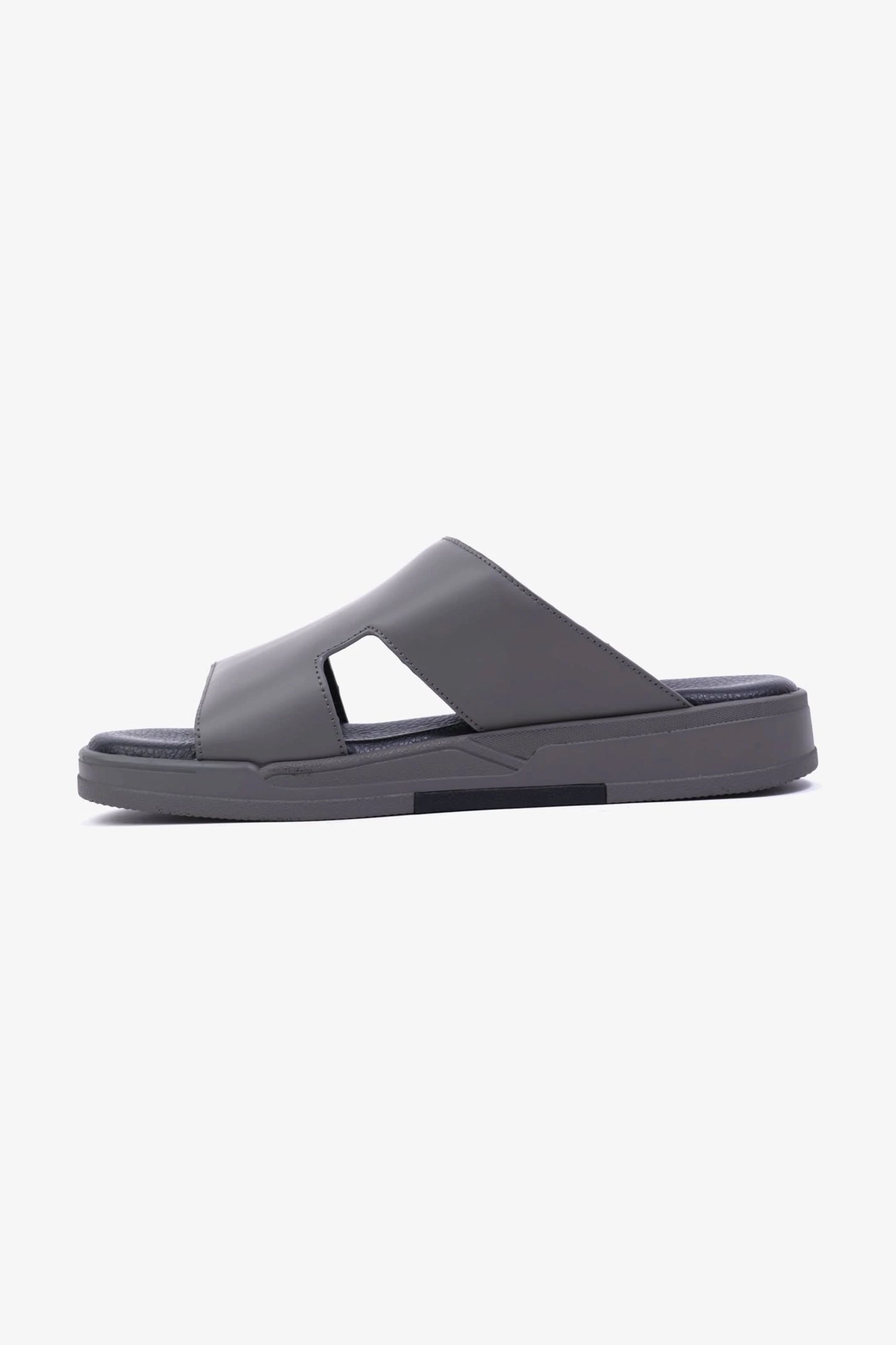 UOMO CAVALIER Men's Leather Slide Sandals with Cushioned Footbed Grey - Seventy7