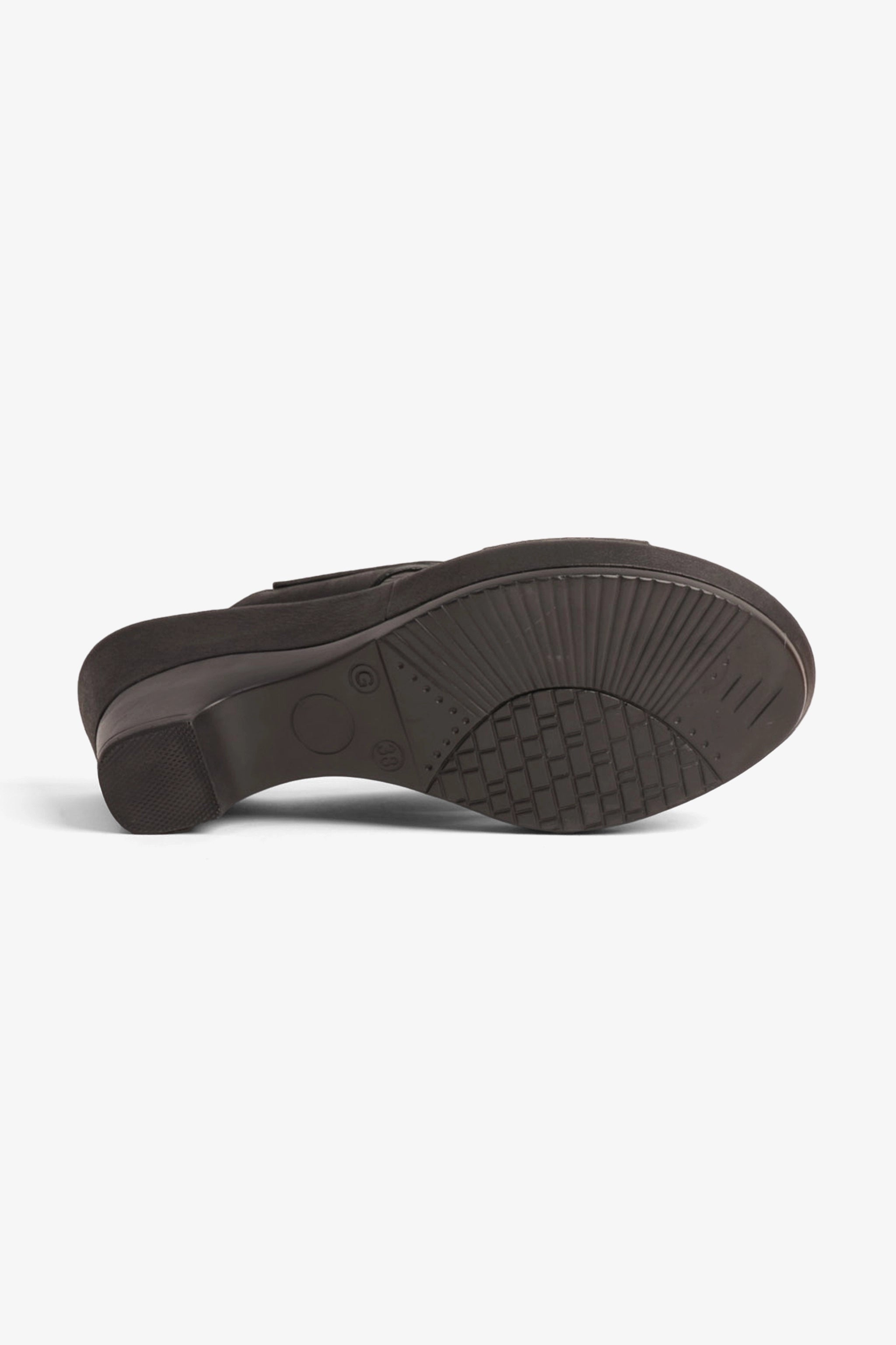 COMFORT PLUS LADIES  SANDALS  - 9108 BLACK - Seventy7