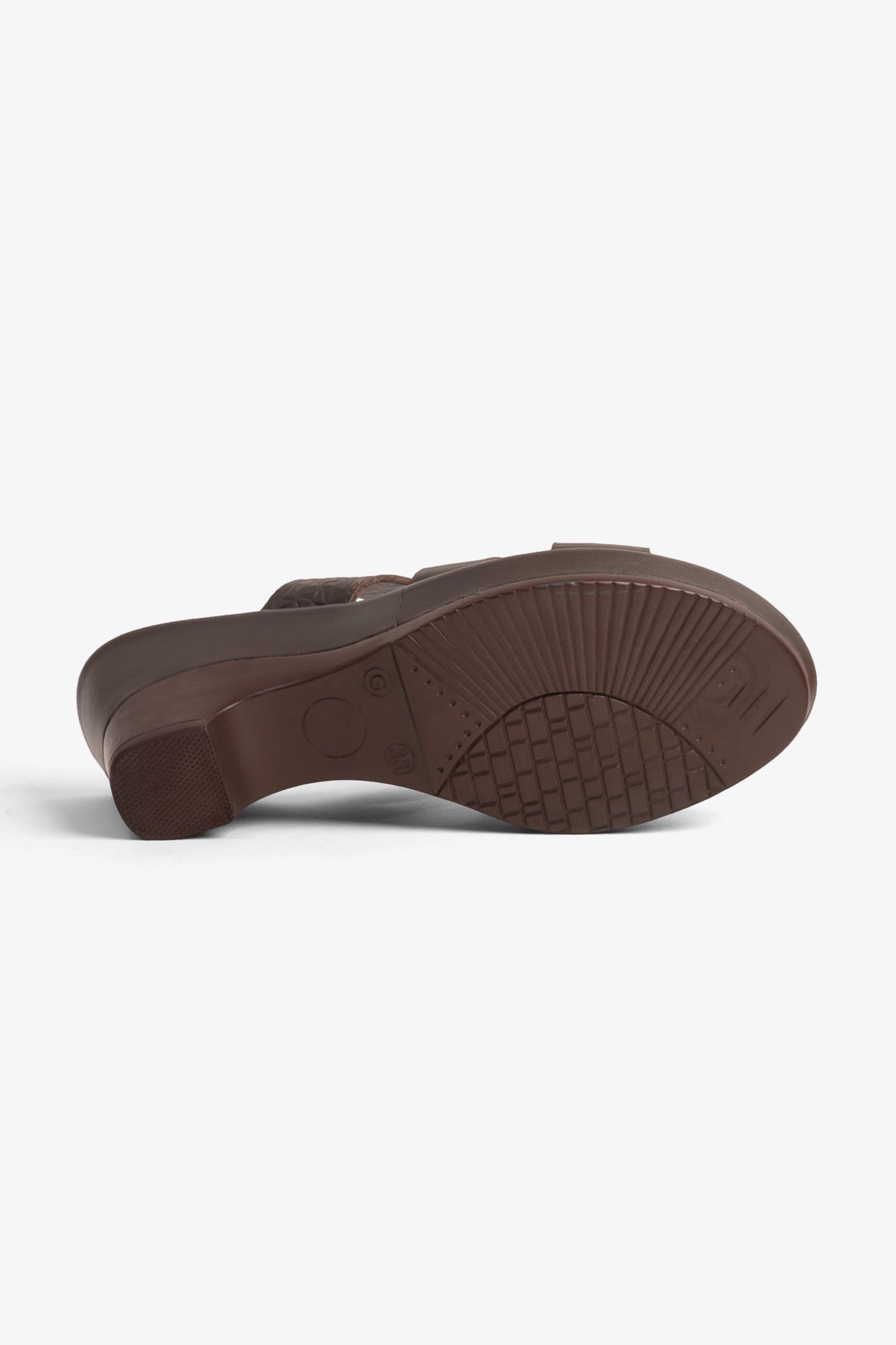 COMFORT PLUS WOMEN'S EMBOSSED LEATHER WEDGES BROWN - Seventy7