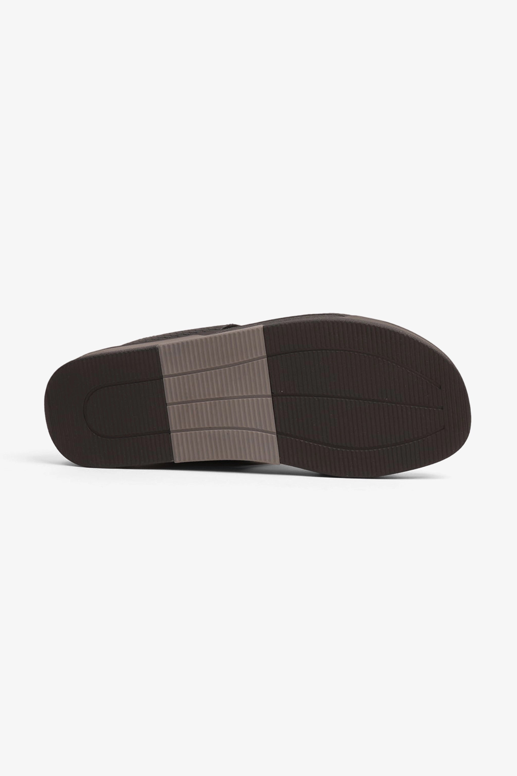 UOMO CAVALIER MEN'S ARABIC EXTRA CUSHIONED-BLACK - Seventy7
