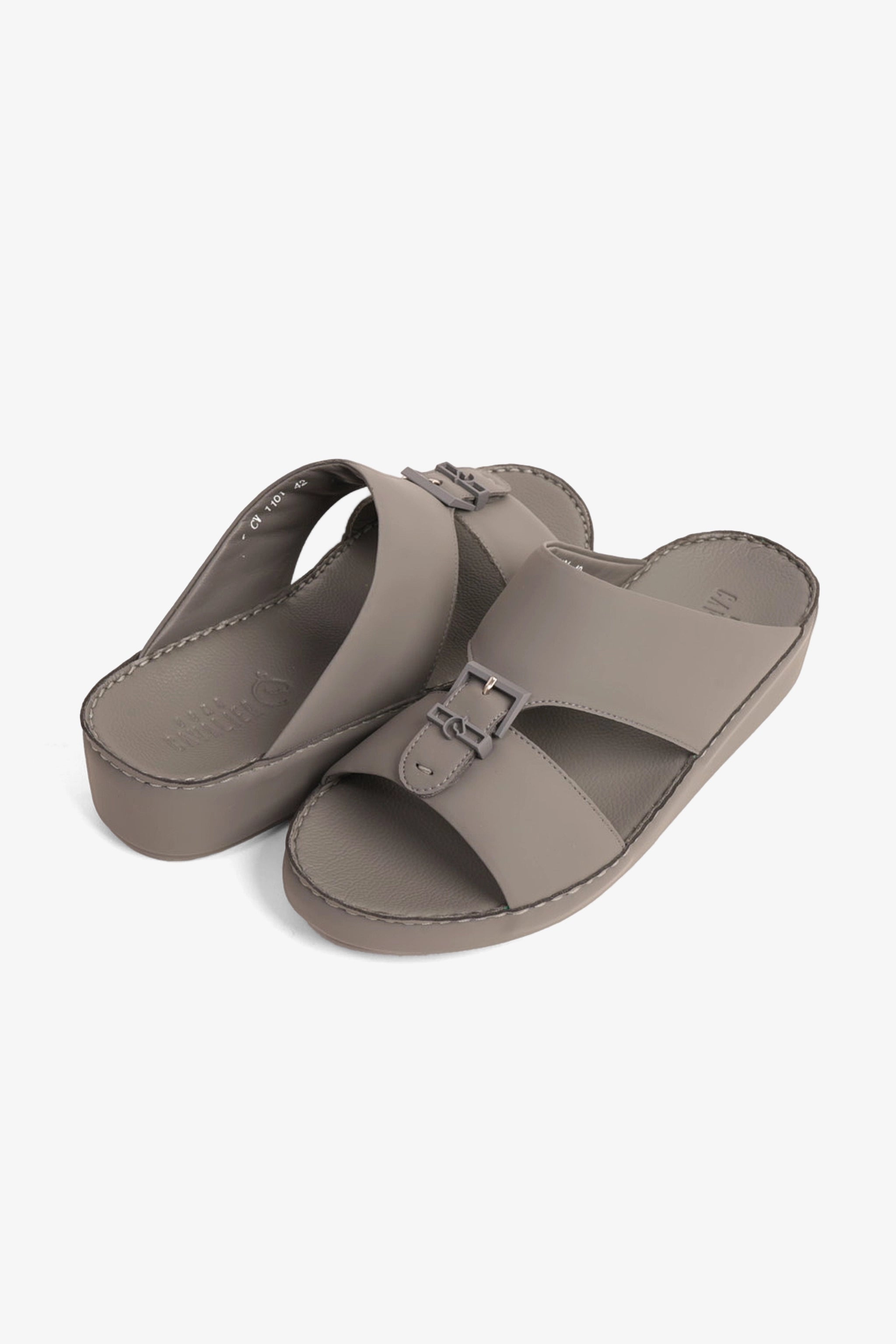 UOMO CAVALIER EMBOSSED LEATHER HANDSTITCHED ARABIC SANDALS GREY - Seventy7