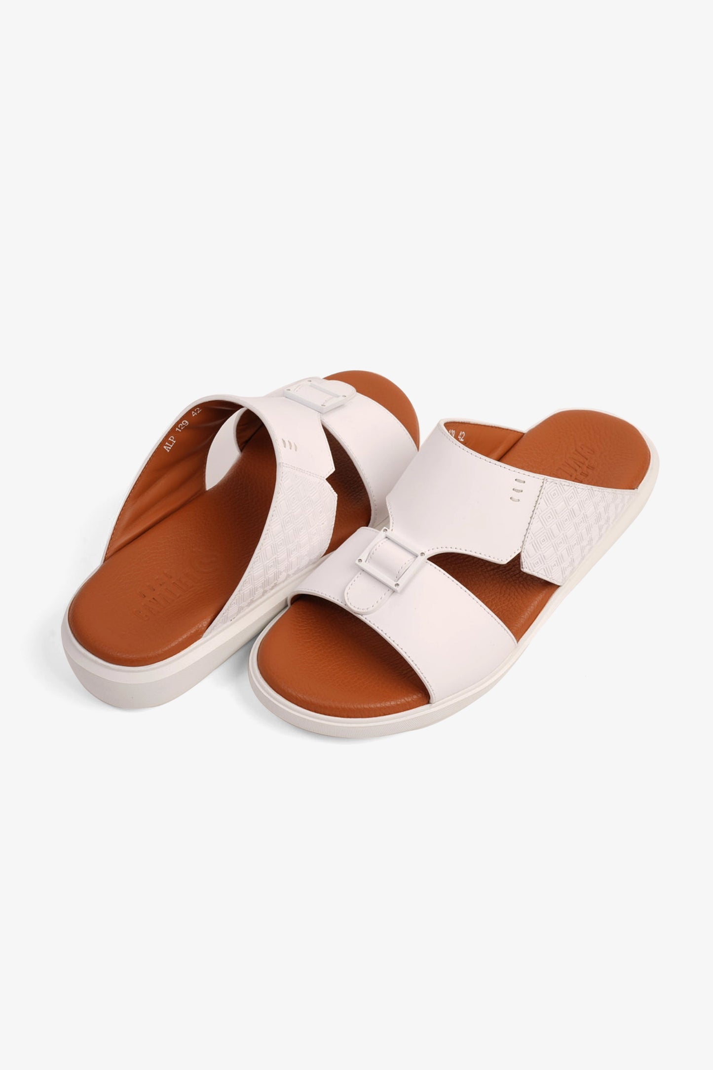 UOMO CAVALIER CLASSIC DESIGN TEXTURED SOLE MEN'S SANDALS WHITE - Seventy7