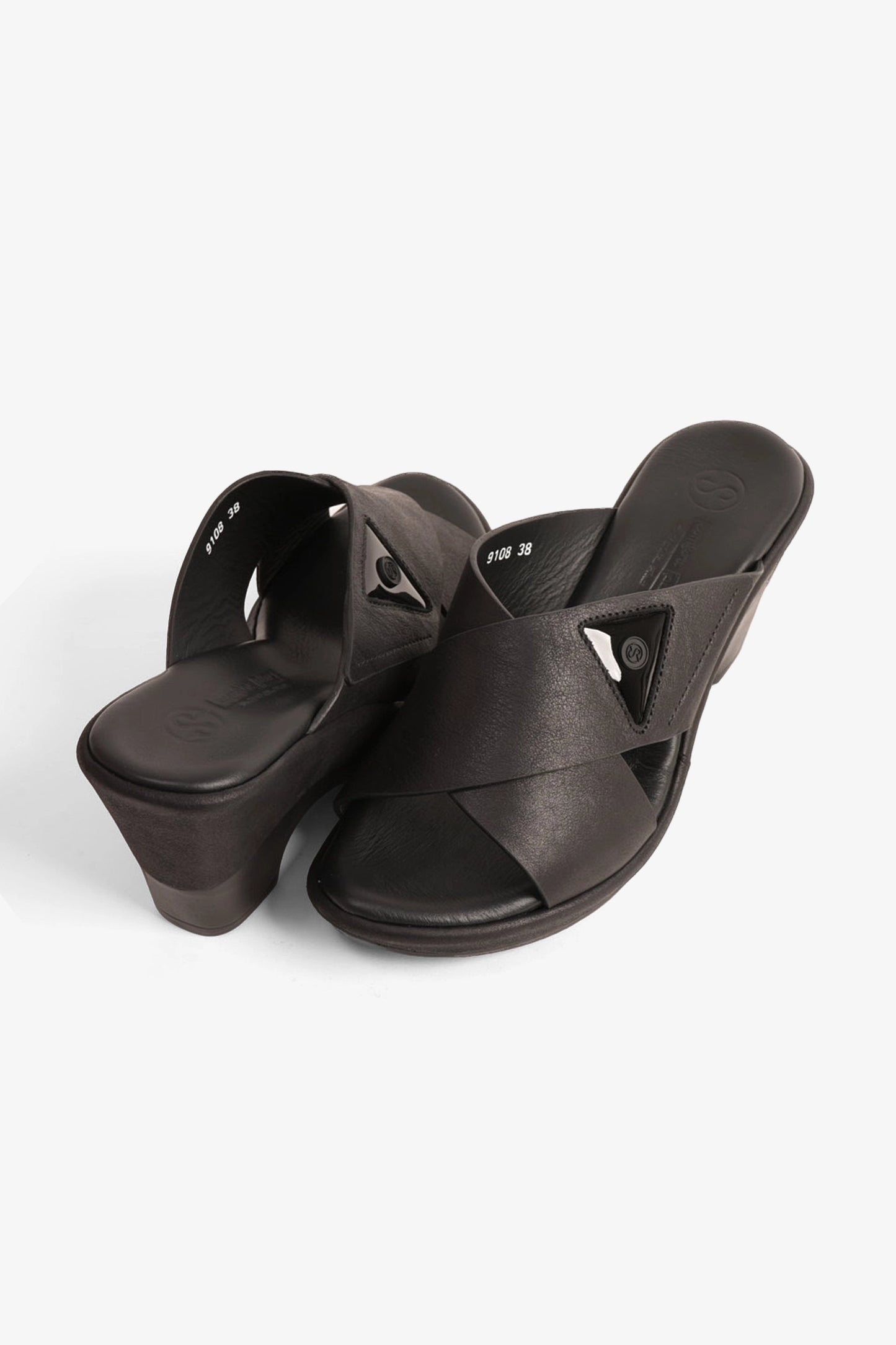 COMFORT PLUS LADIES  SANDALS  - 9108 BLACK - Seventy7