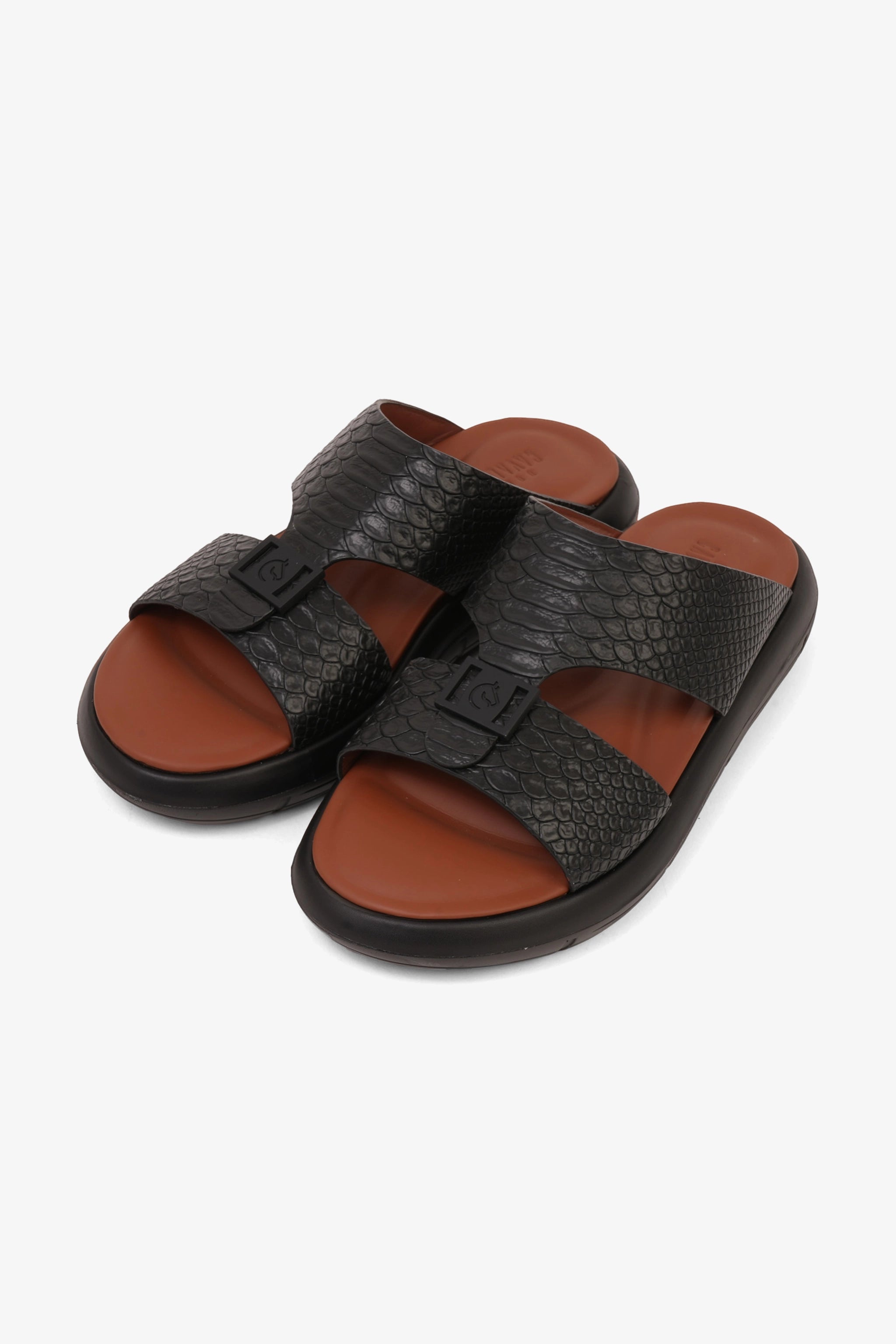 UOMO CAVALIER MENS VALUE ARABIC SANDALS BLACK - Seventy7