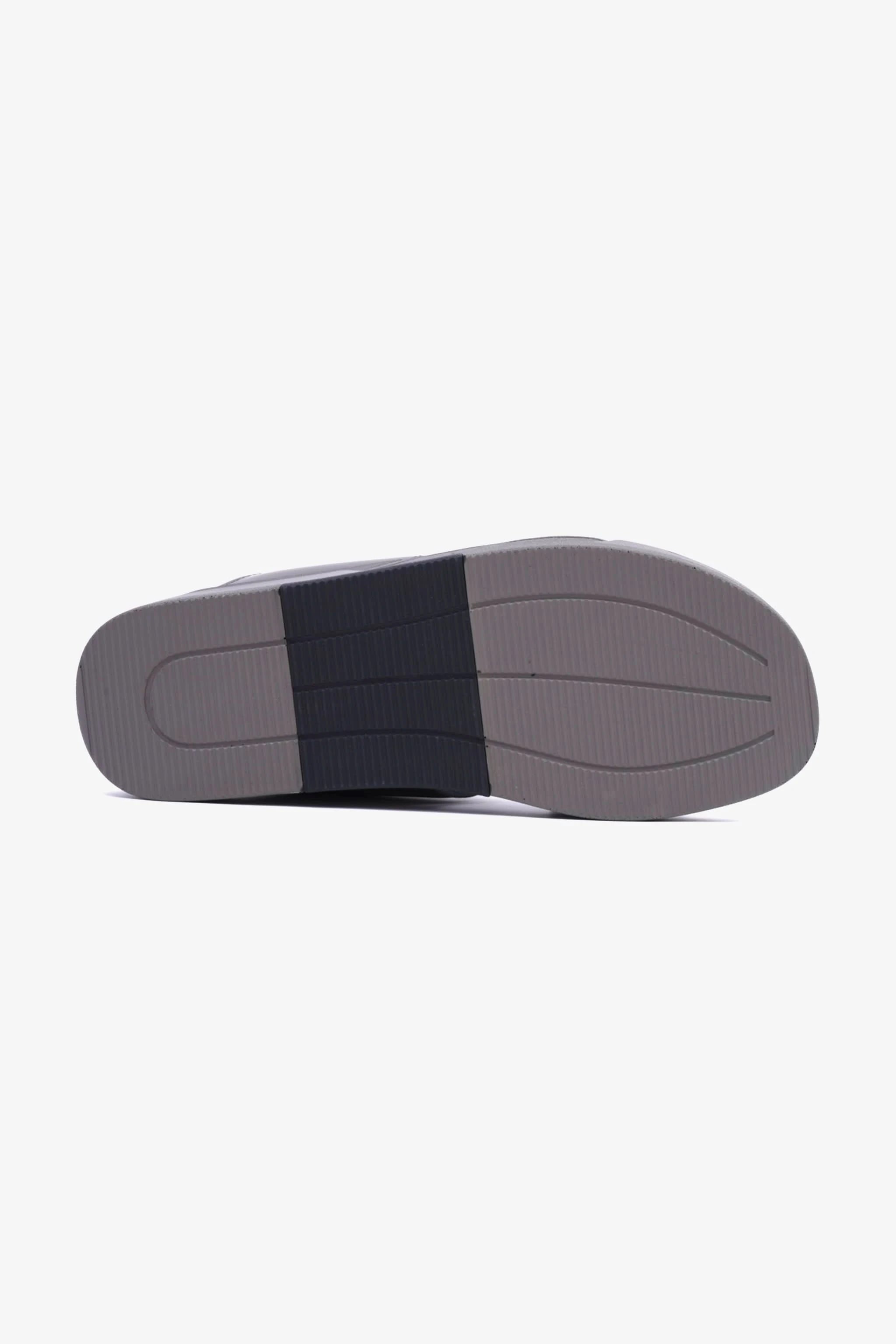 UOMO CAVALIER Men's Leather Sandals with Cut-Out Detail Grey - Seventy7
