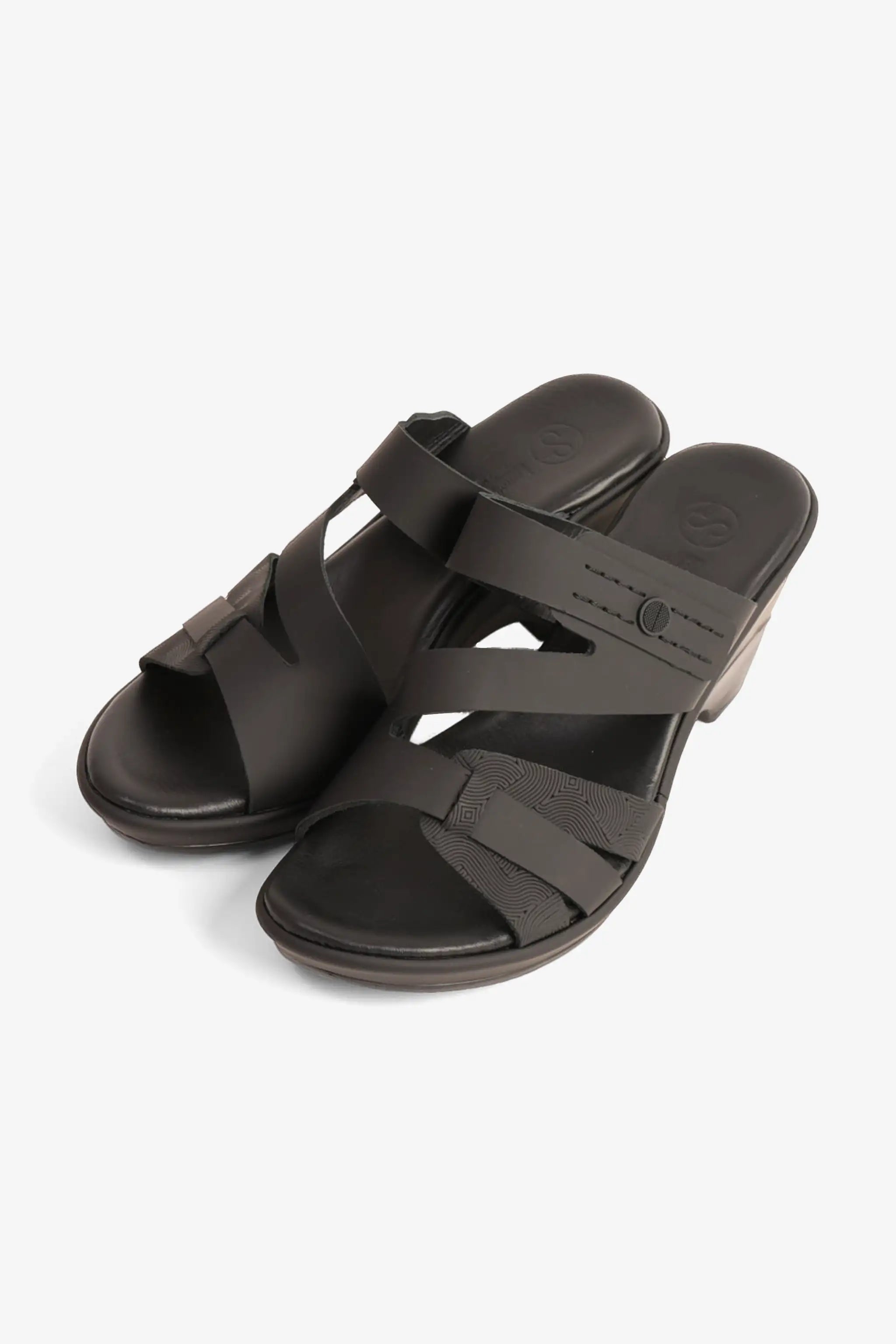 COMFORT PLUS LEATHER CUT-OUT SANDALS WITH LOW HEEL BLACK - Seventy7