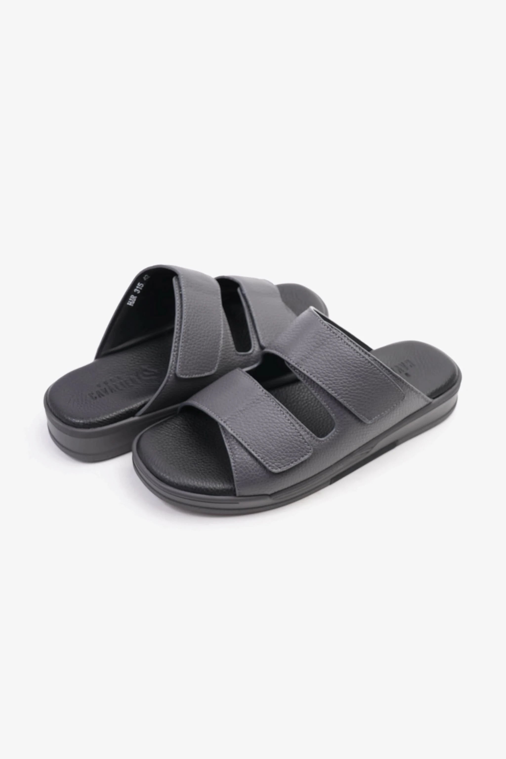 UOMO CAVALIER MEN'S LEATHER SANDALS, COMFORTABLE FOOTBED, SUMMER WEAR, VERSATILE GREY - Seventy7