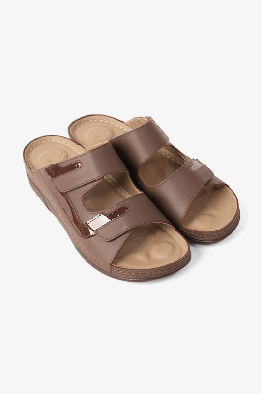 COMFORT PLUS WOMEN'S SANDALS SLEEK DESIGN WITH ADJUSTABLE STRAP BROWN - Seventy7