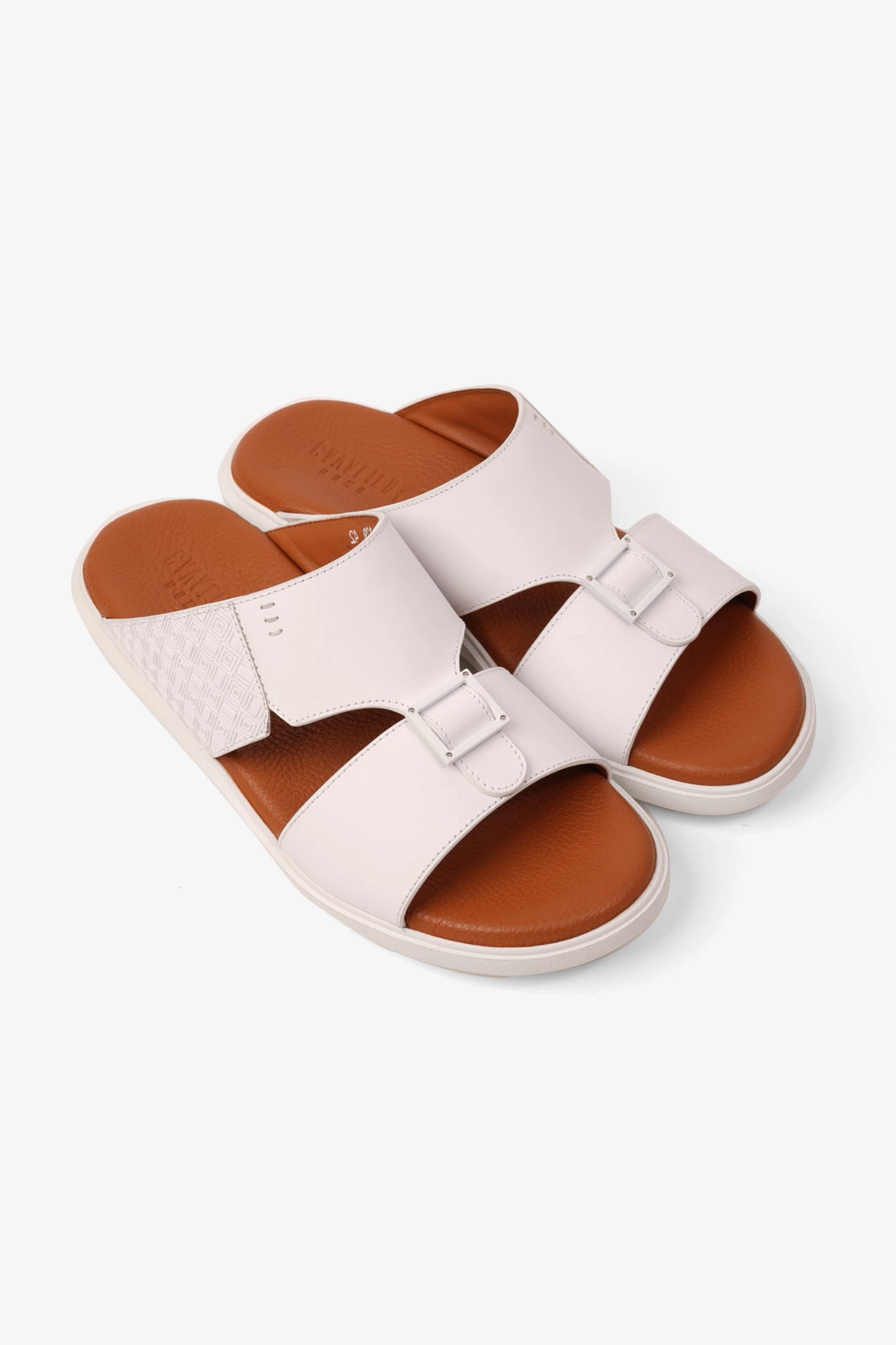 UOMO CAVALIER CLASSIC DESIGN TEXTURED SOLE MEN'S SANDALS WHITE - Seventy7