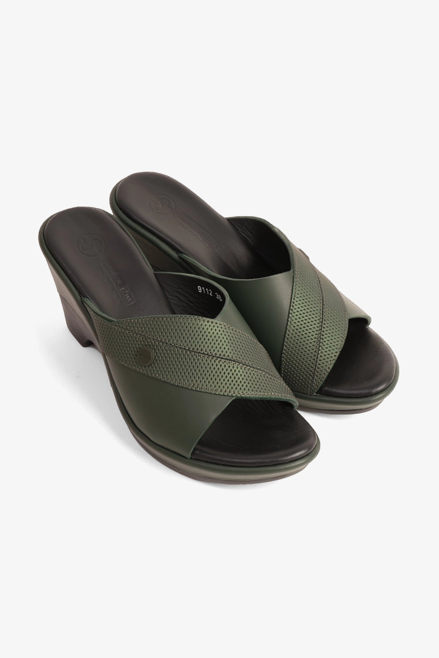 COMFORT PLUS SUPORTIVE LEATHER MULES WITH LOW HEEL GREEN - Seventy7