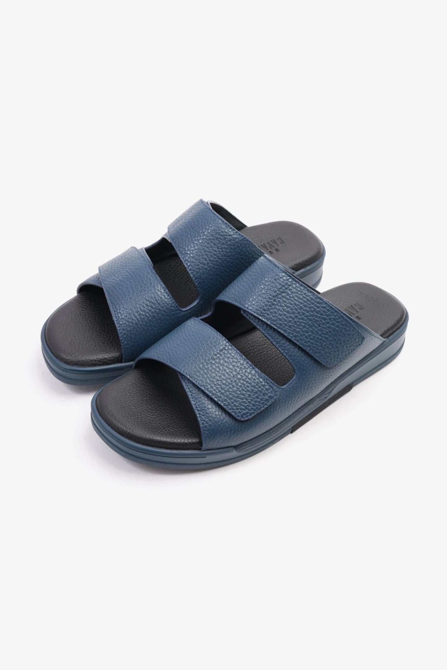 UOMO CAVALIER MEN'S LEATHER SANDALS, COMFORTABLE FOOTBED, SUMMER WEAR, VERSATILE NAVY - Seventy7