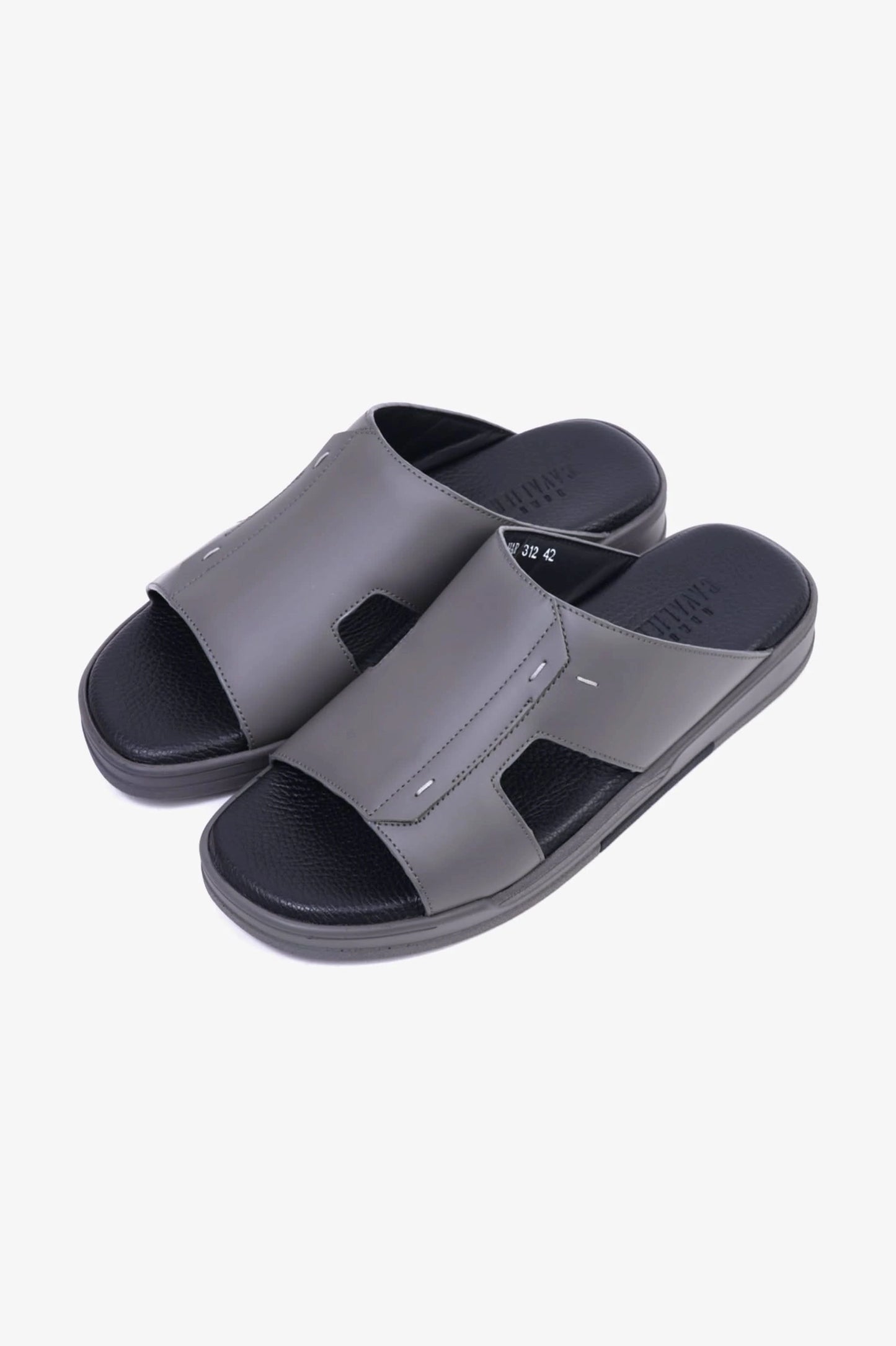 UOMO CAVALIER Men's Leather Slide Sandals with Cushioned Footbed Grey - Seventy7