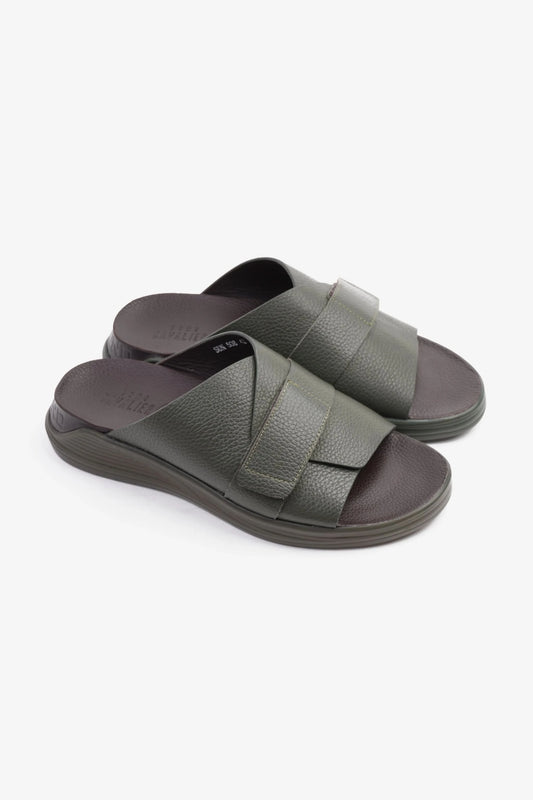 UOMO CAVALIER MEN'S STRAPPY SANDALS OLIVE - Seventy7