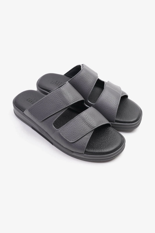 UOMO CAVALIER MEN'S LEATHER SANDALS, COMFORTABLE FOOTBED, SUMMER WEAR, VERSATILE GREY - Seventy7