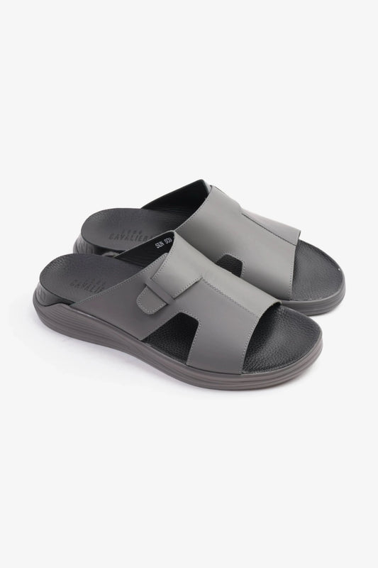 UOMO CAVALIER CLASSIC TRADITIONAL ARAB SANDALS BUCKLE STRAPS GREY - Seventy7