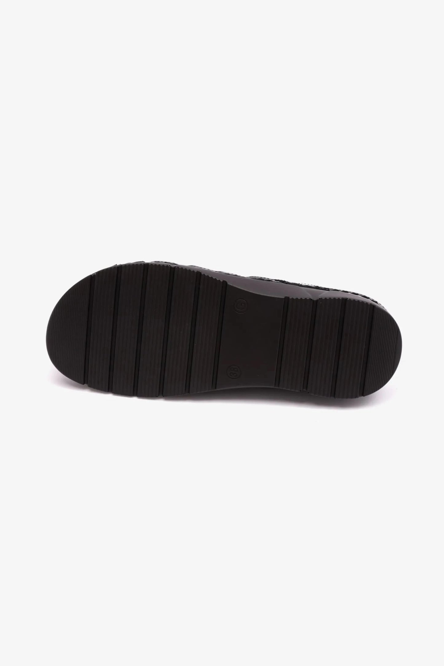 PATENT LEATHER WOMENS COMFORT PLUS SANDALS BLACK - Seventy7