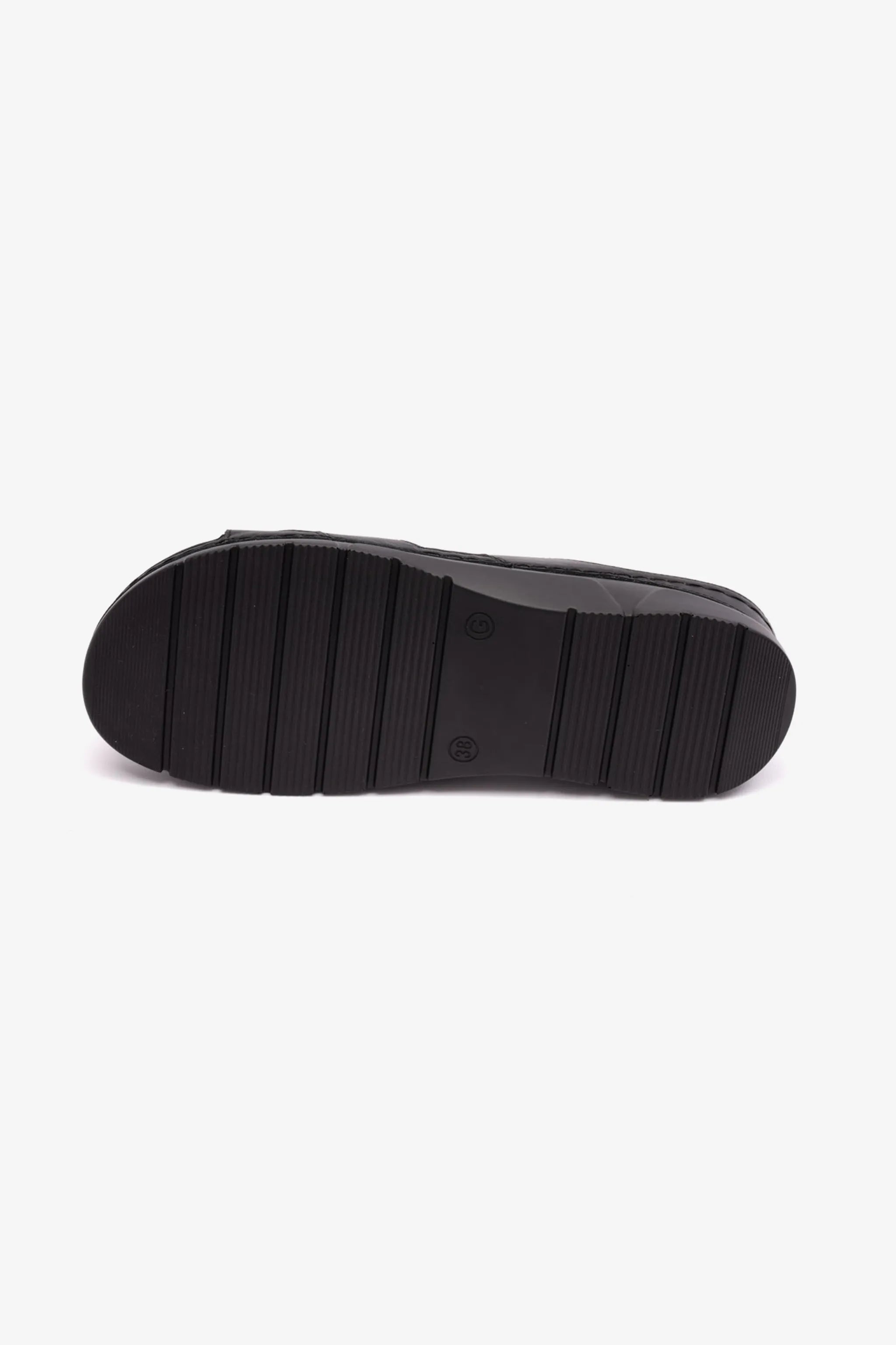 COMFOT PLUS WOMENS SANDALS WITH FLEXIBLE OUTSOLE BLACK - Seventy7