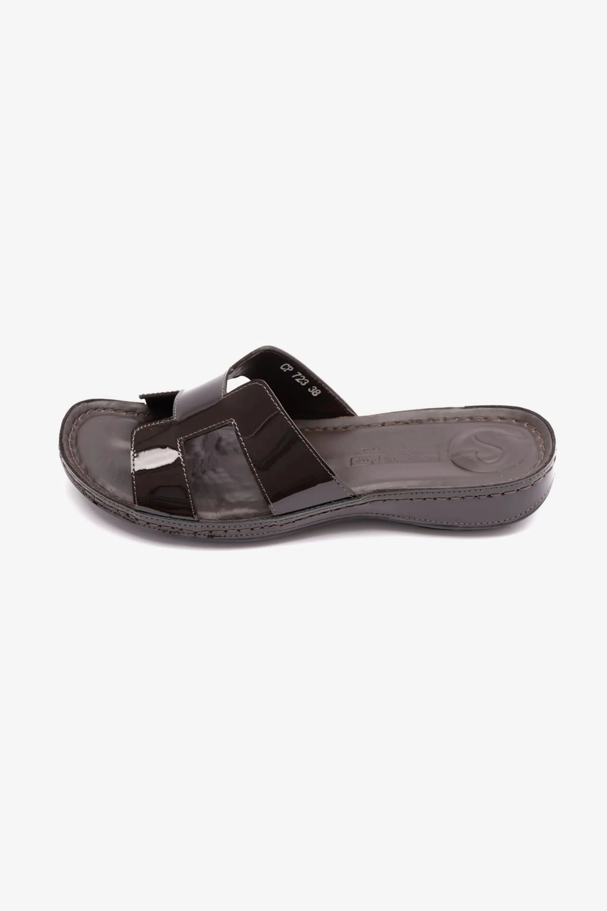 FLAT PATENT LEATHER COMFORT PLUS LADIES SANDALS BROWN - Seventy7