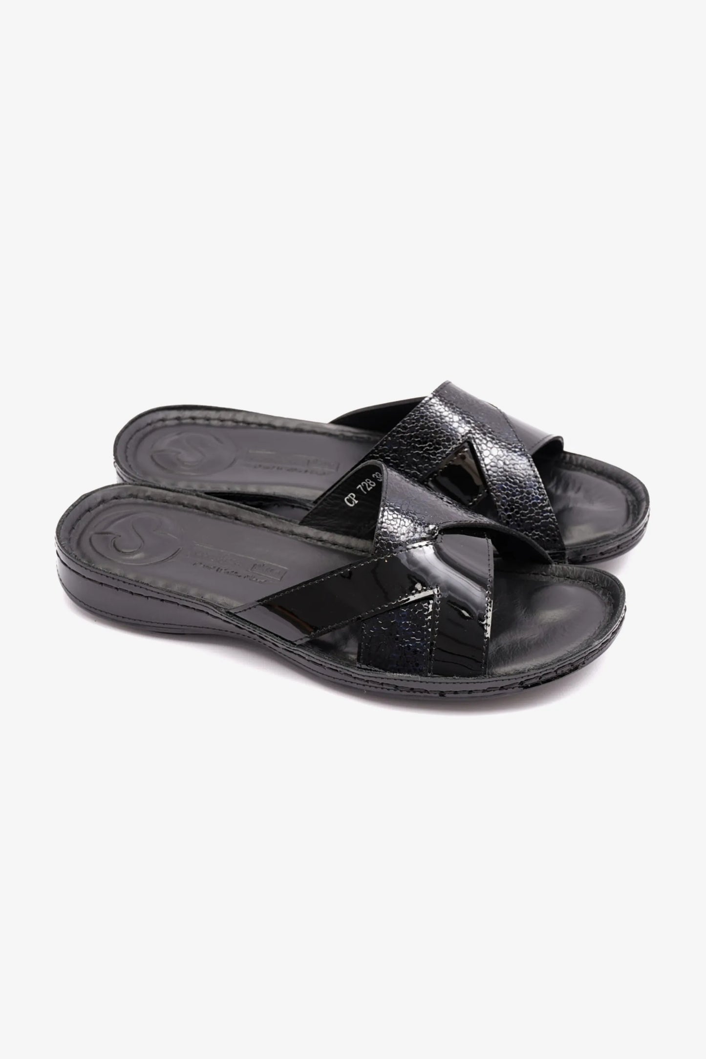 COMFORT PLUS SOFT FOOTBED PATENT LEATHER WOMENS SANDAL BLACK - Seventy7