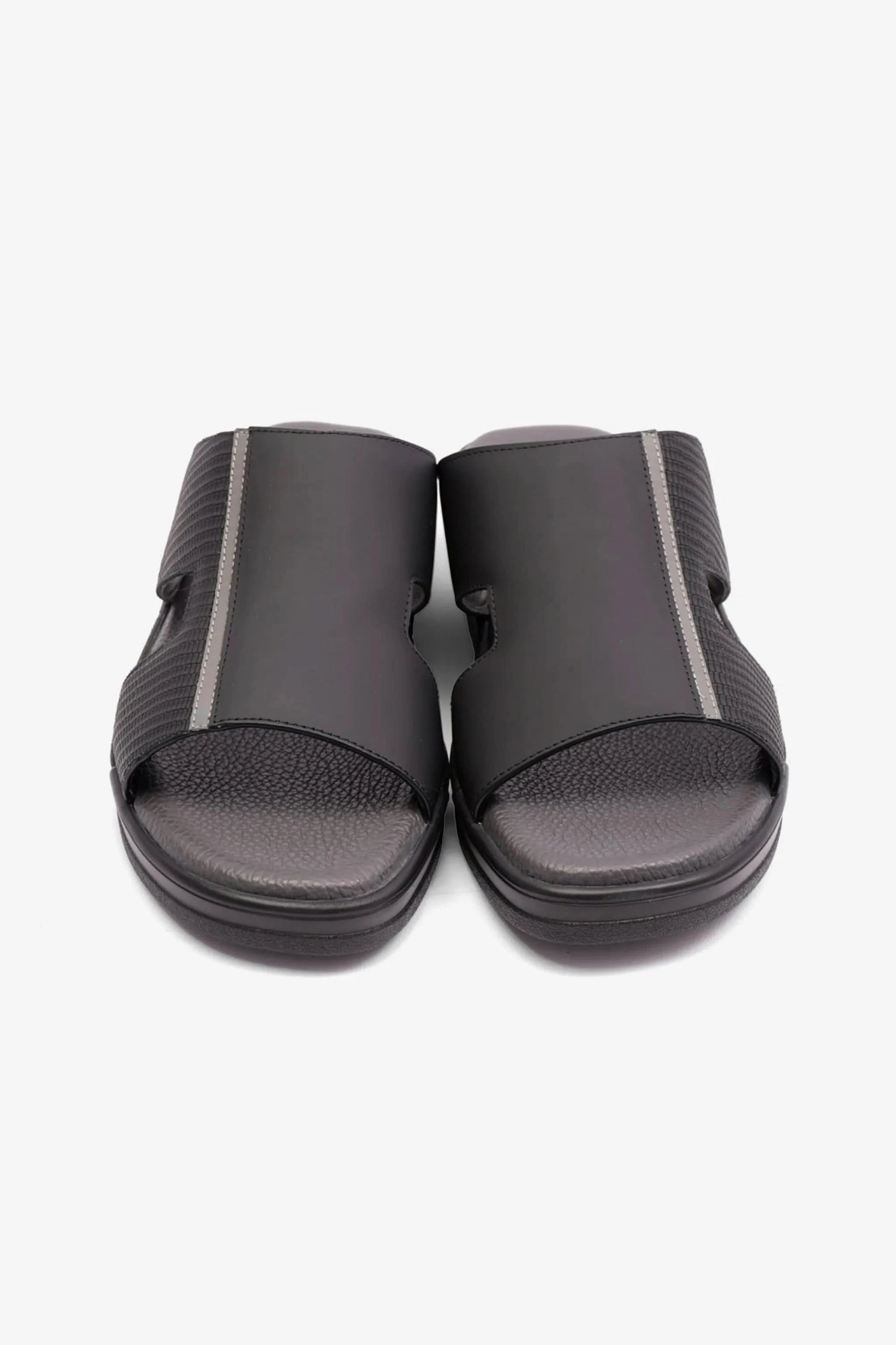 UOMO CAVALIER MENS ARABIC EXTRA CUSHIONED SANDALS BLACK - Seventy7