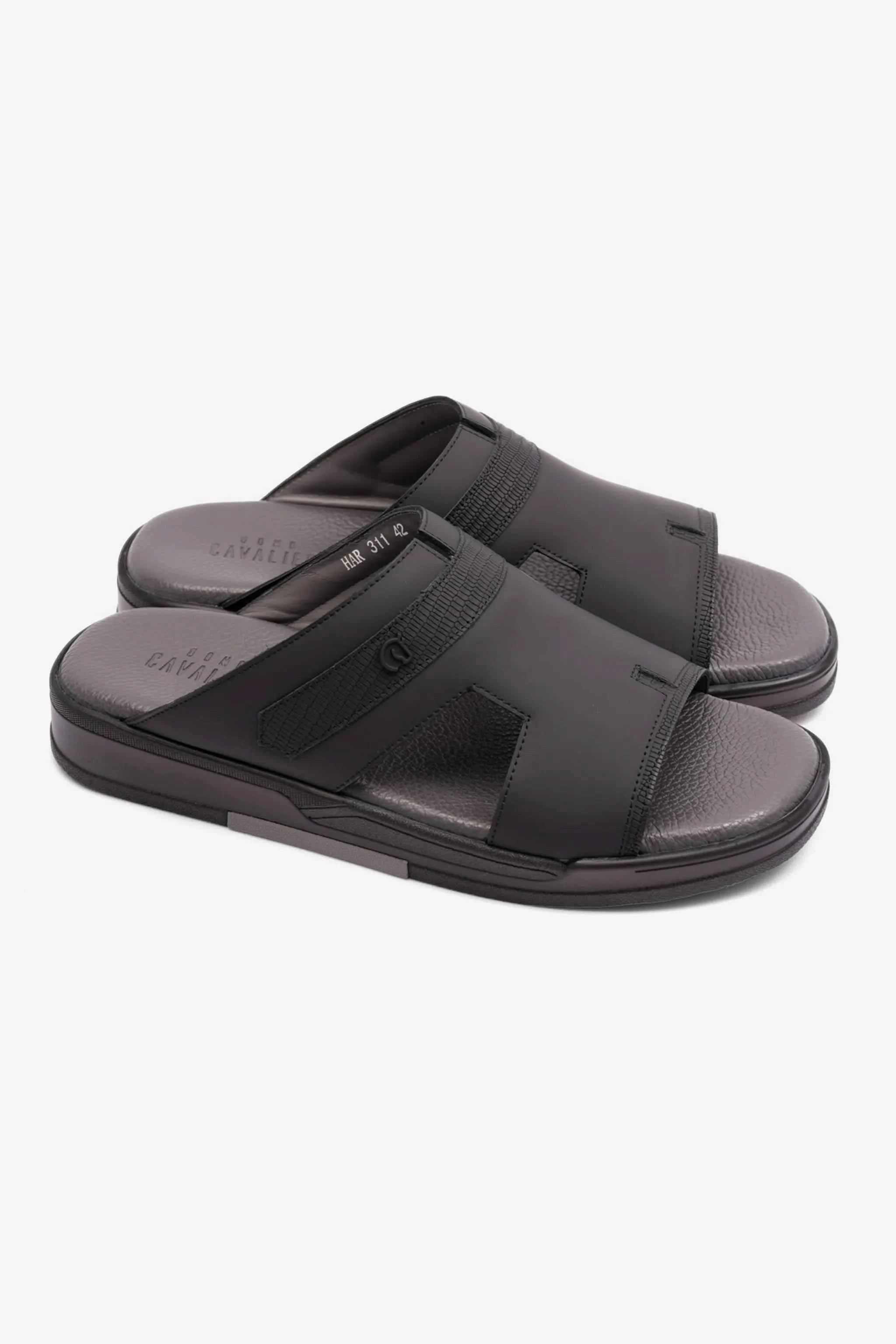 UOMO CAVALIER EXTRA CUSHIONED STYLISH TRIM MENS SANDALS BLACK - Seventy7
