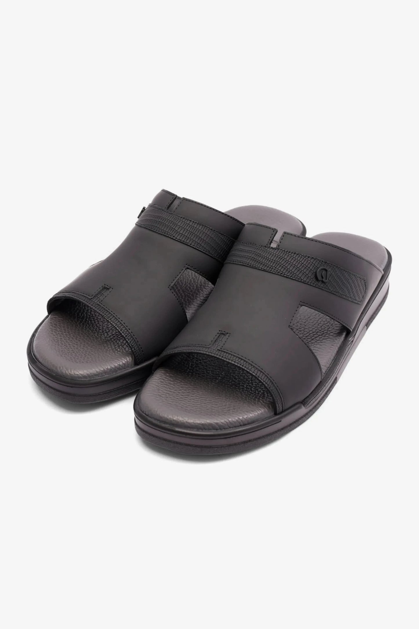 UOMO CAVALIER EXTRA CUSHIONED STYLISH TRIM MENS SANDALS BLACK - Seventy7
