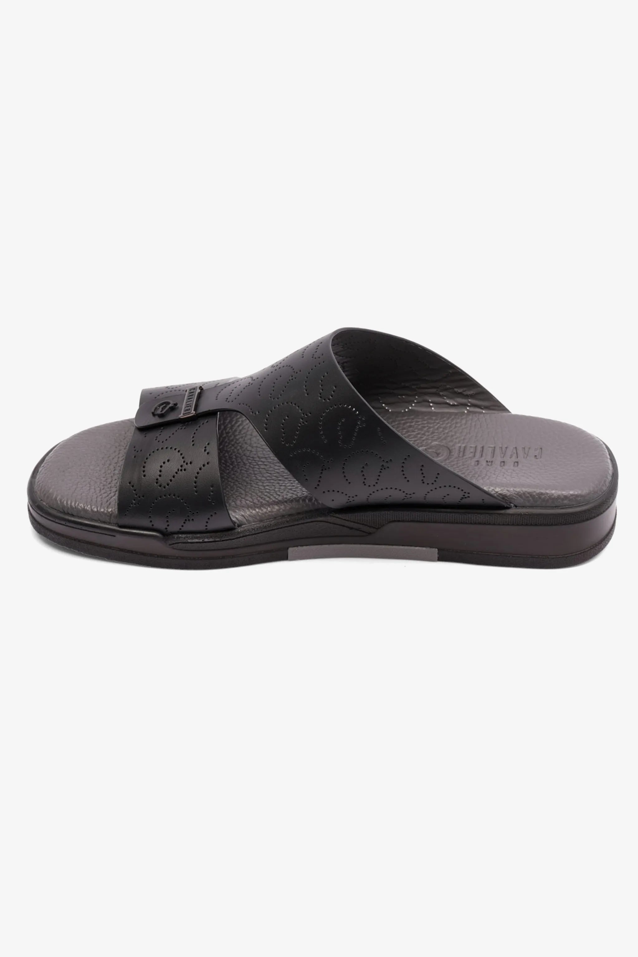 UOMO CAVALIER MENS ARABIC STYLISH TRIM SANDALS BLACK - Seventy7
