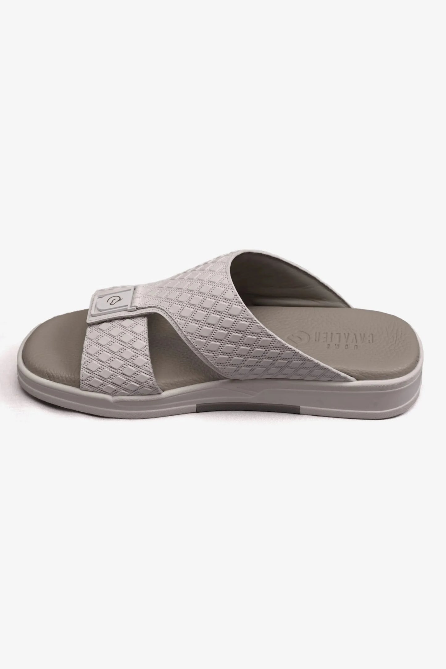 UOMO CAVALIER MENS ANTISKID GRIP SANDALS WHITE - Seventy7