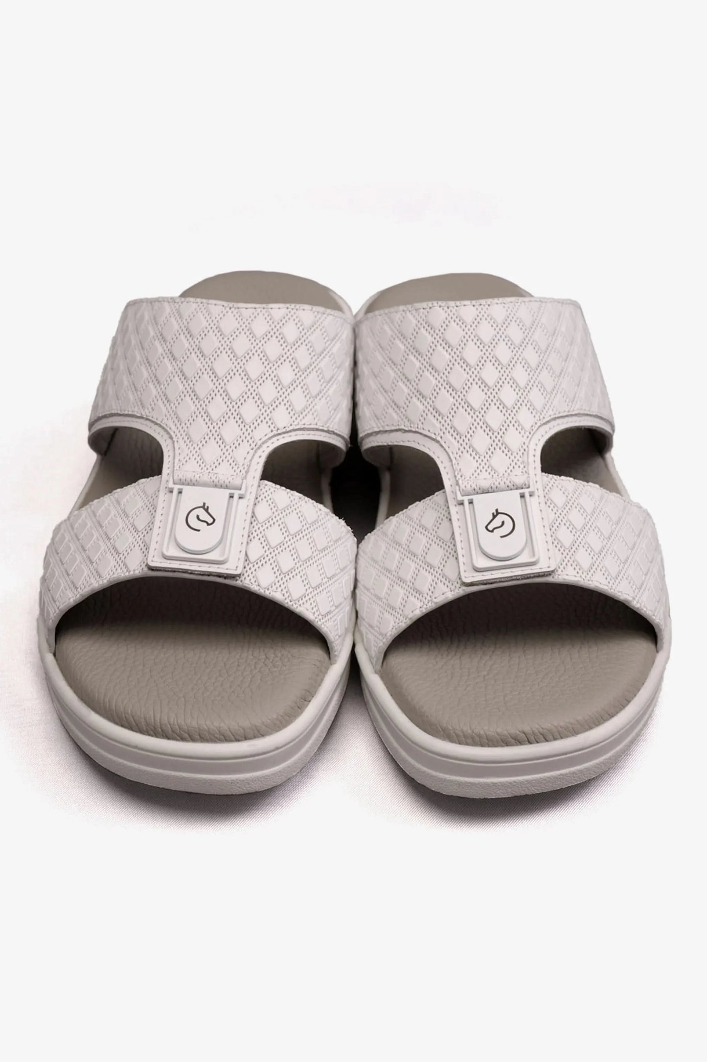 UOMO CAVALIER MENS ANTISKID GRIP SANDALS WHITE - Seventy7