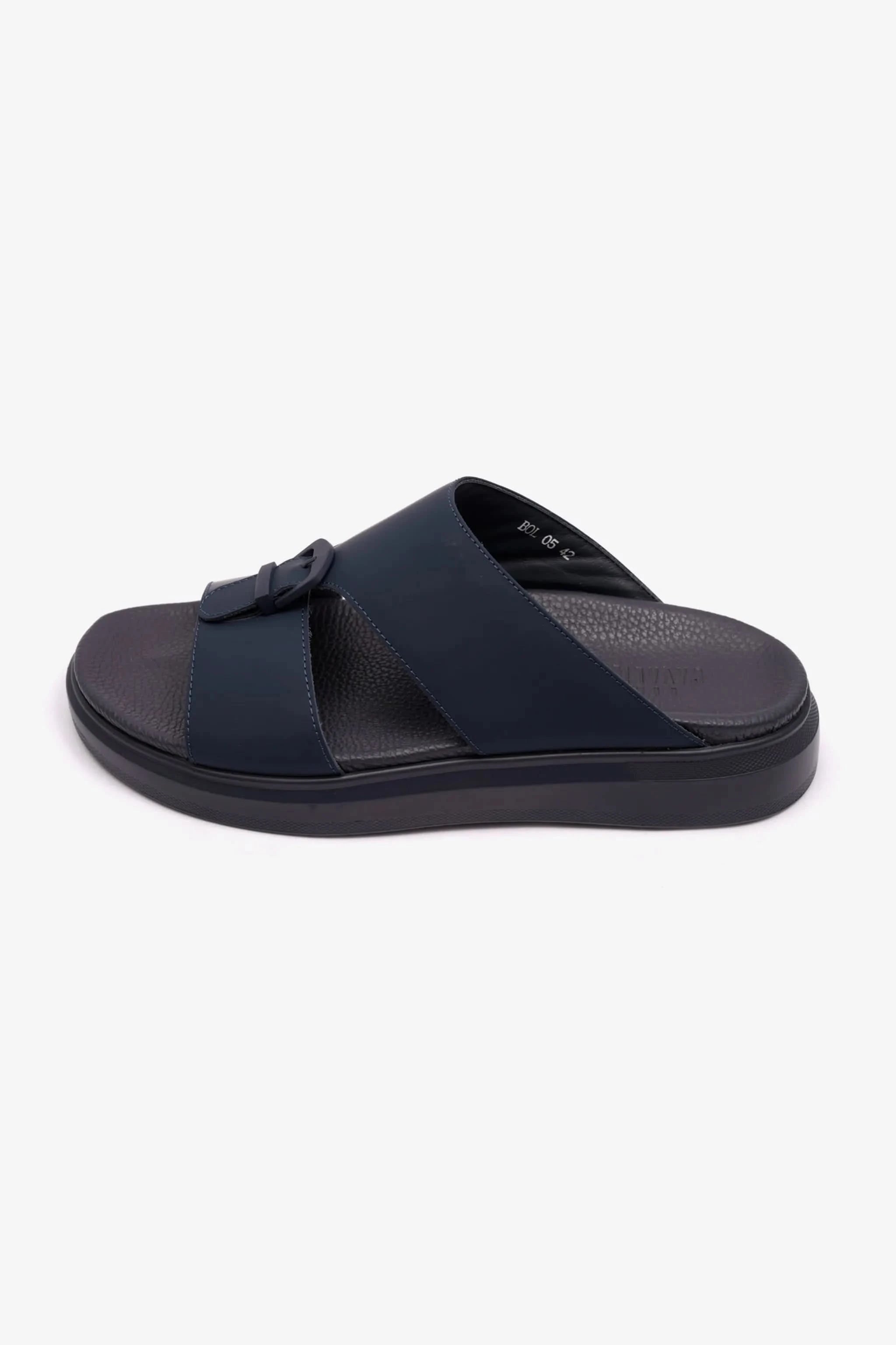 UOMO CAVALIER MENS ARABIC CLASSIC TRIM EXTRA CUSHIONED SANDAL NAVY - Seventy7
