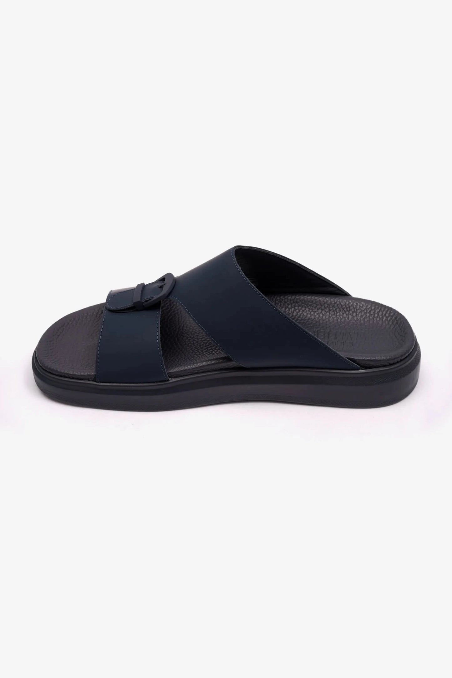 UOMO CAVALIER MENS ARABIC CLASSIC TRIM EXTRA CUSHIONED SANDAL NAVY - Seventy7