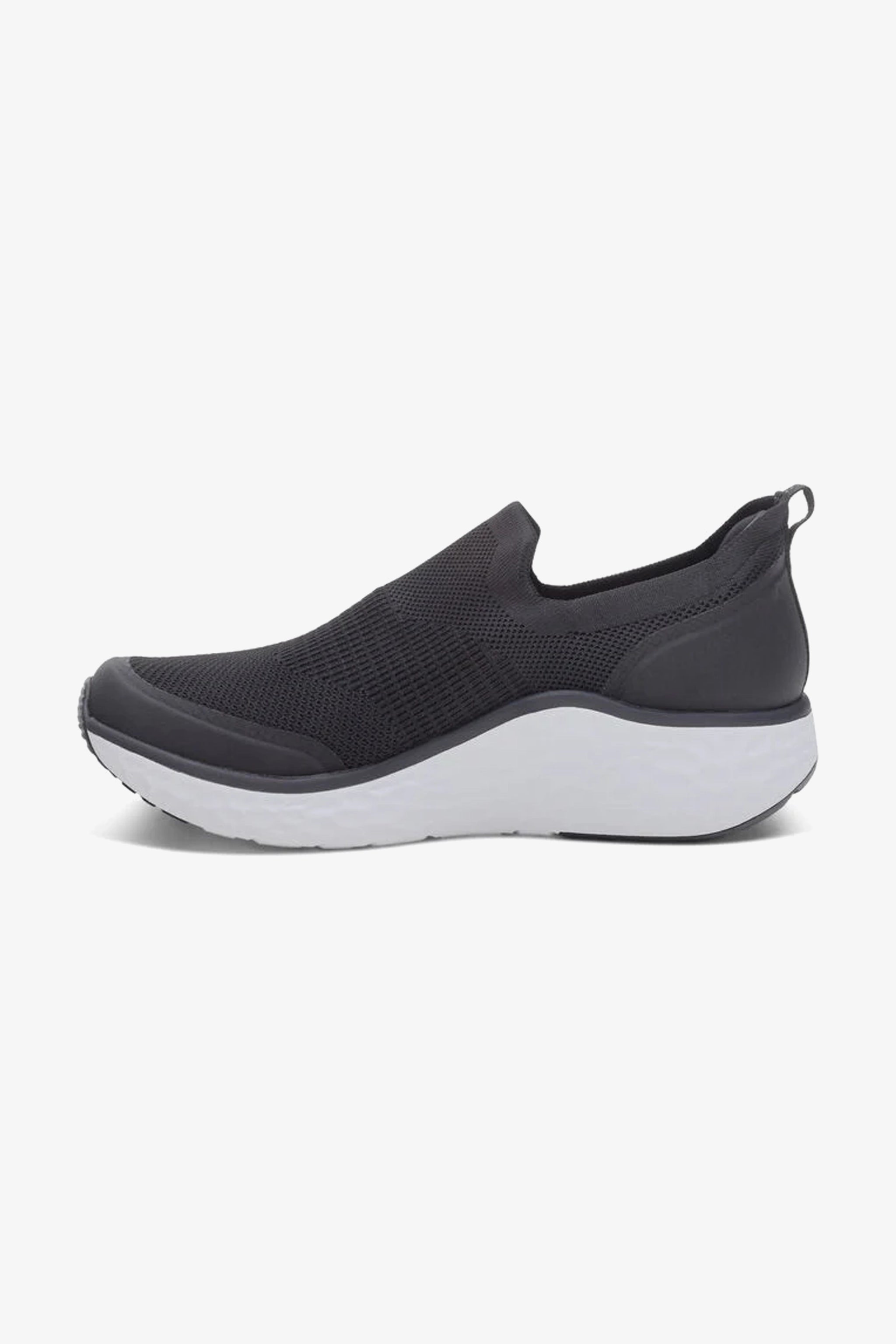 Dash Arch Support Sneakers Men Black - Seventy7