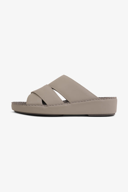 UOMO CAVALIER MEN'S ELITE LEATHER ARABIC SANDALS LIGHT GREY