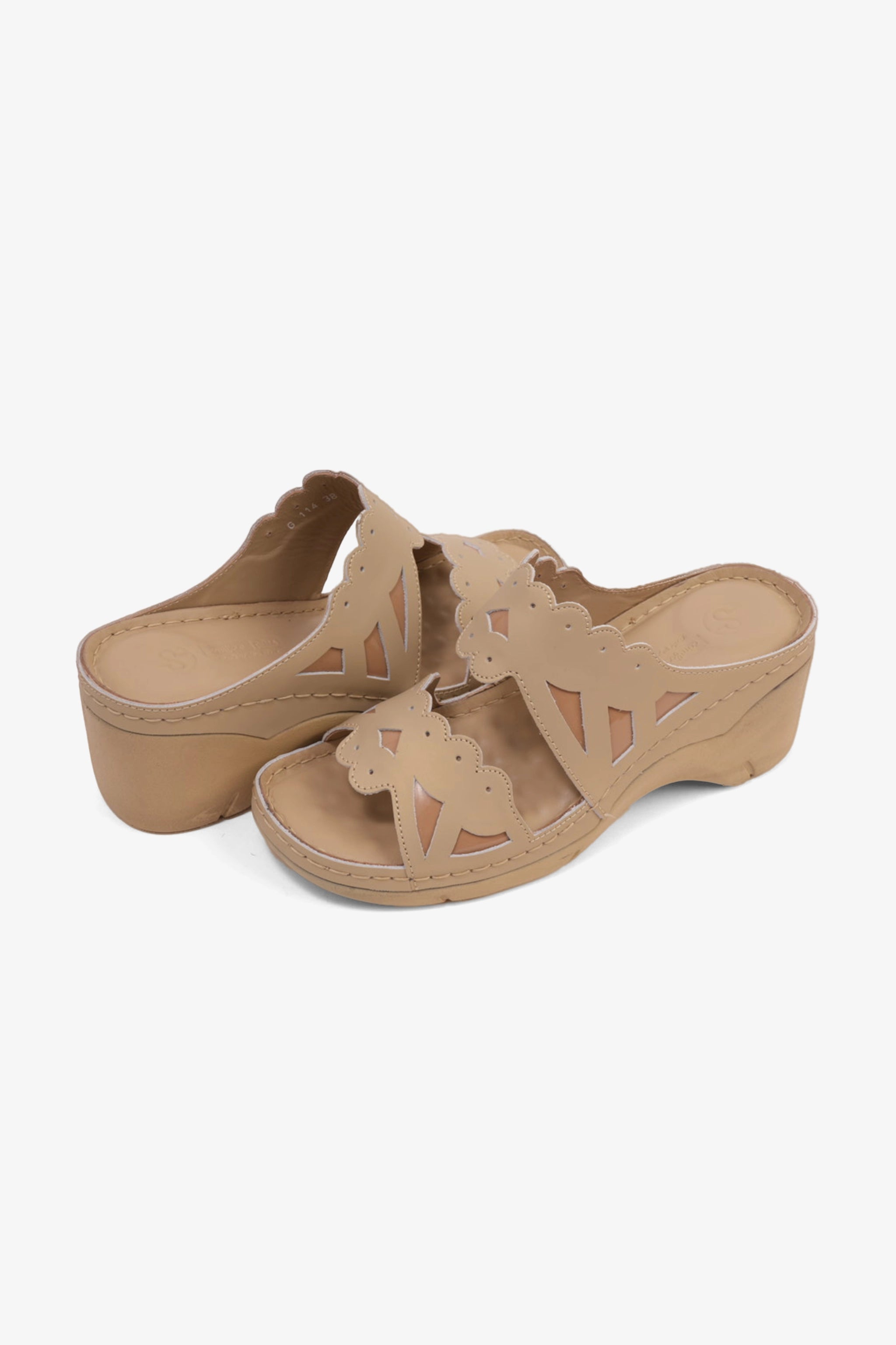 COMFORT PLUS OPEN -TOE SANDALS WITH CUTOUT DESIGN BEIGE