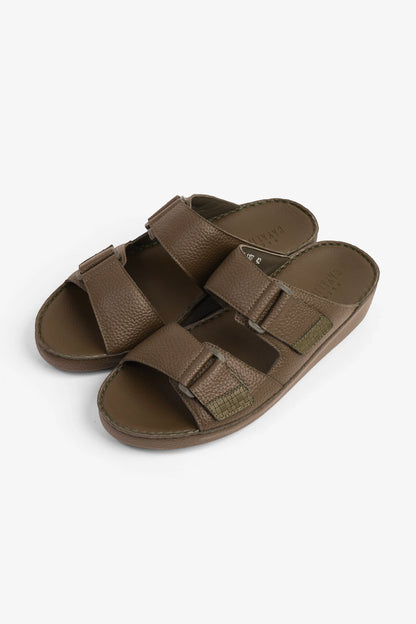 UOMO CAVALIER MEN'S ARABIC SANDAL WITH ADJUSTABLE STRAP OLIVE