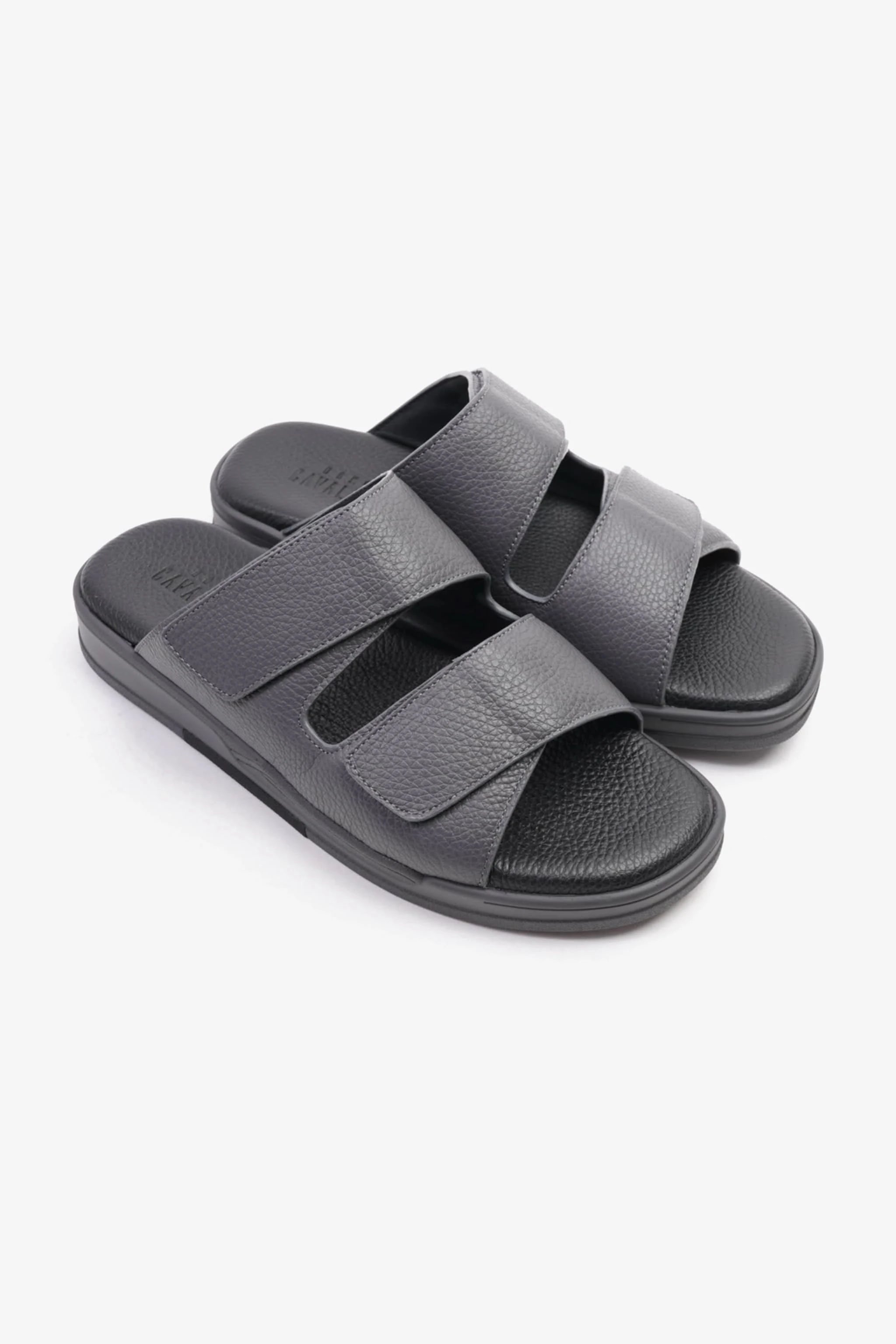 UOMO CAVALIER MEN'S LEATHER SANDALS, COMFORTABLE FOOTBED, SUMMER WEAR, VERSATILE GREY