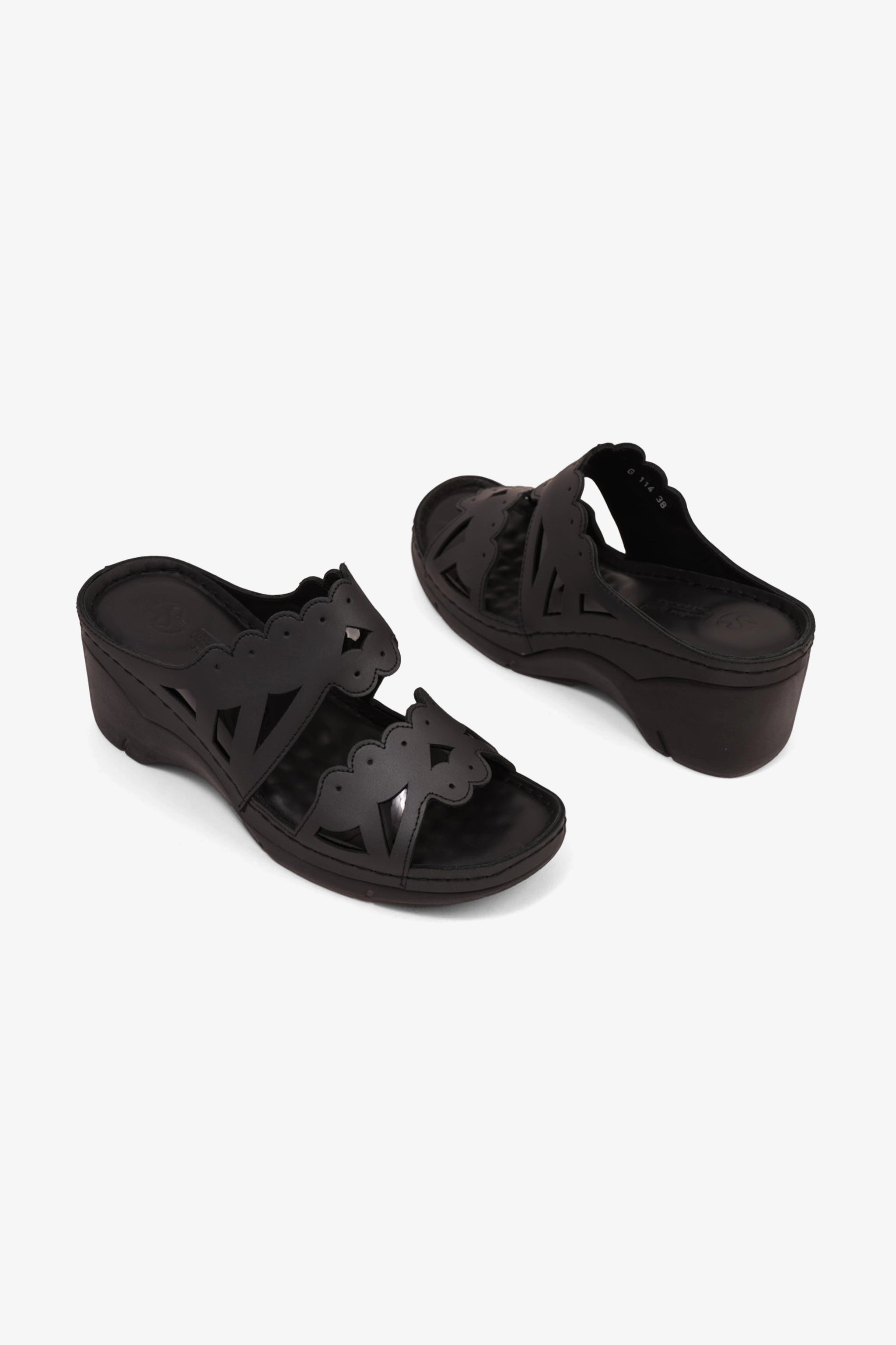 COMFORT PLUS OPEN -TOE SANDALS WITH CUTOUT DESIGN BLACK