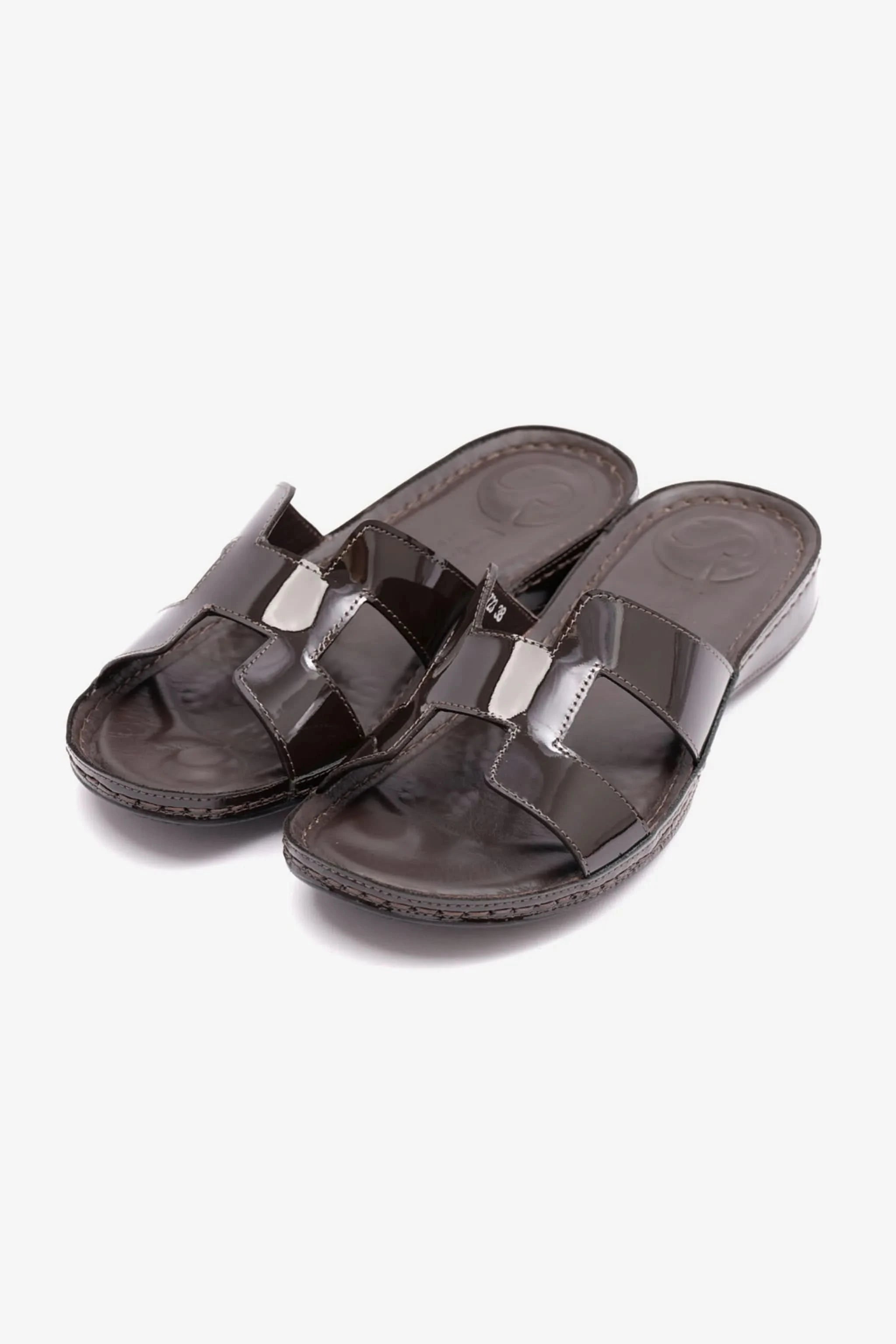 FLAT PATENT LEATHER COMFORT PLUS LADIES SANDALS BROWN