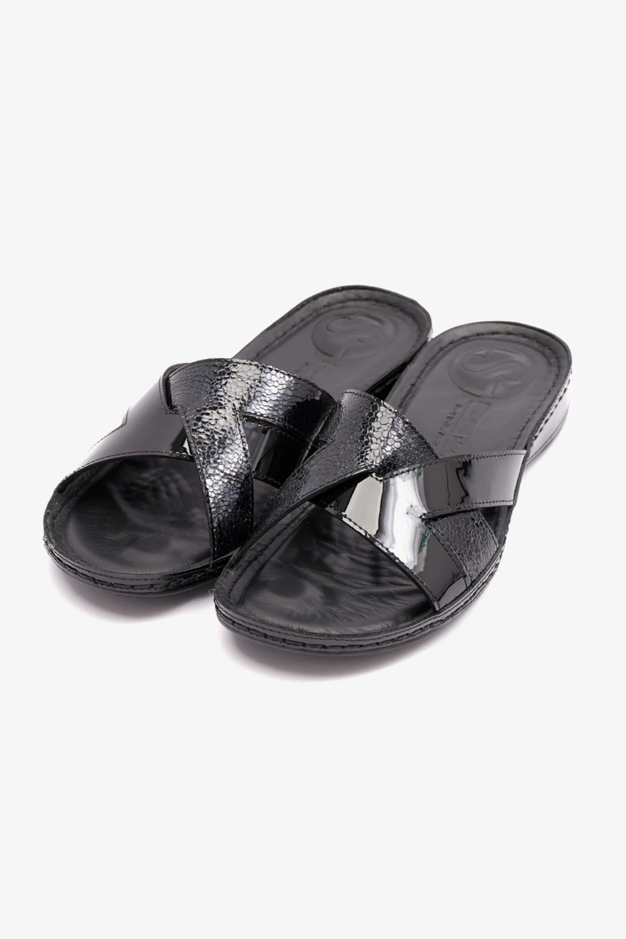 COMFORT PLUS SOFT FOOTBED PATENT LEATHER WOMENS SANDAL BLACK