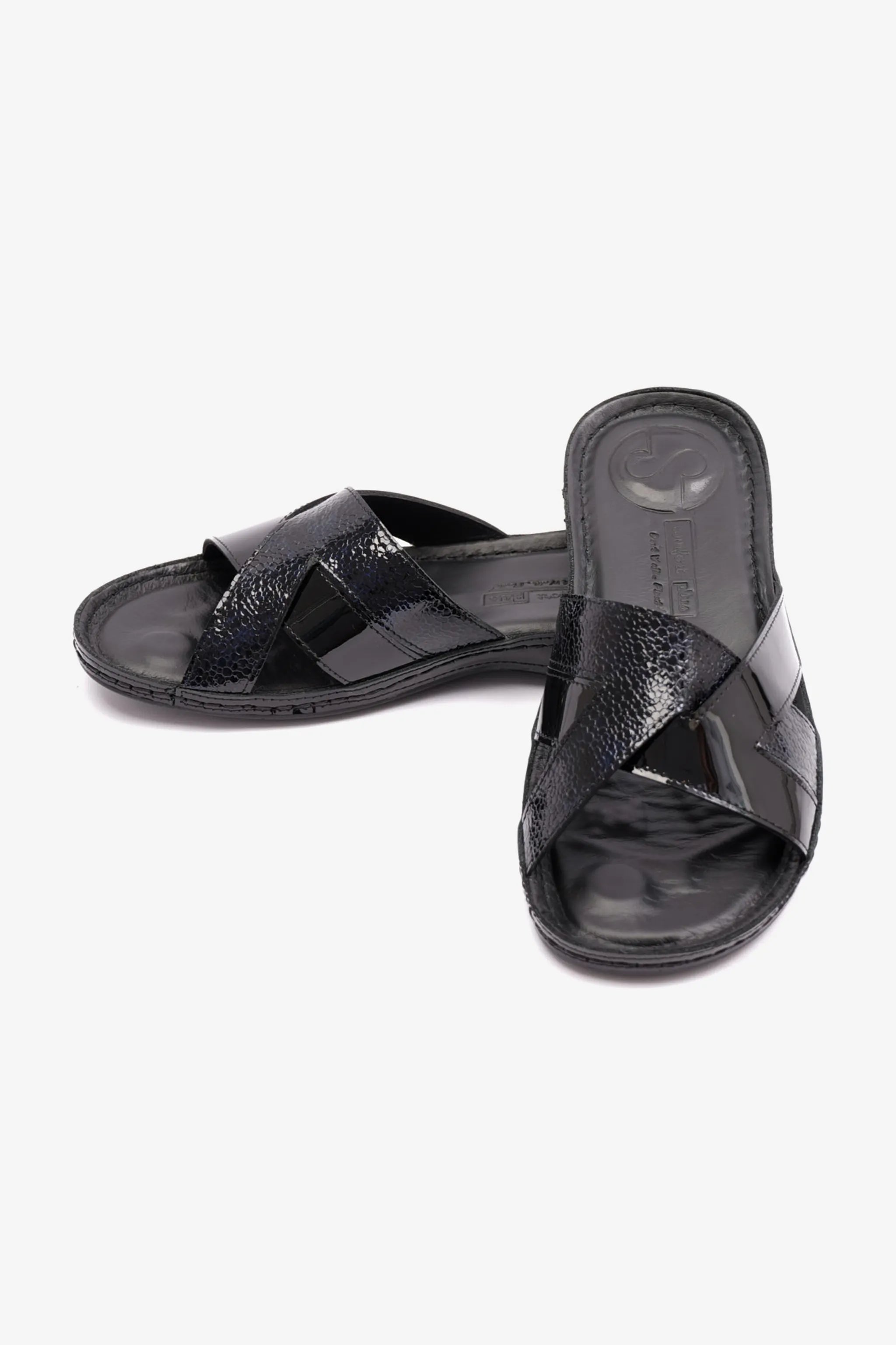 COMFORT PLUS SOFT FOOTBED PATENT LEATHER WOMENS SANDAL BLACK - Seventy7
